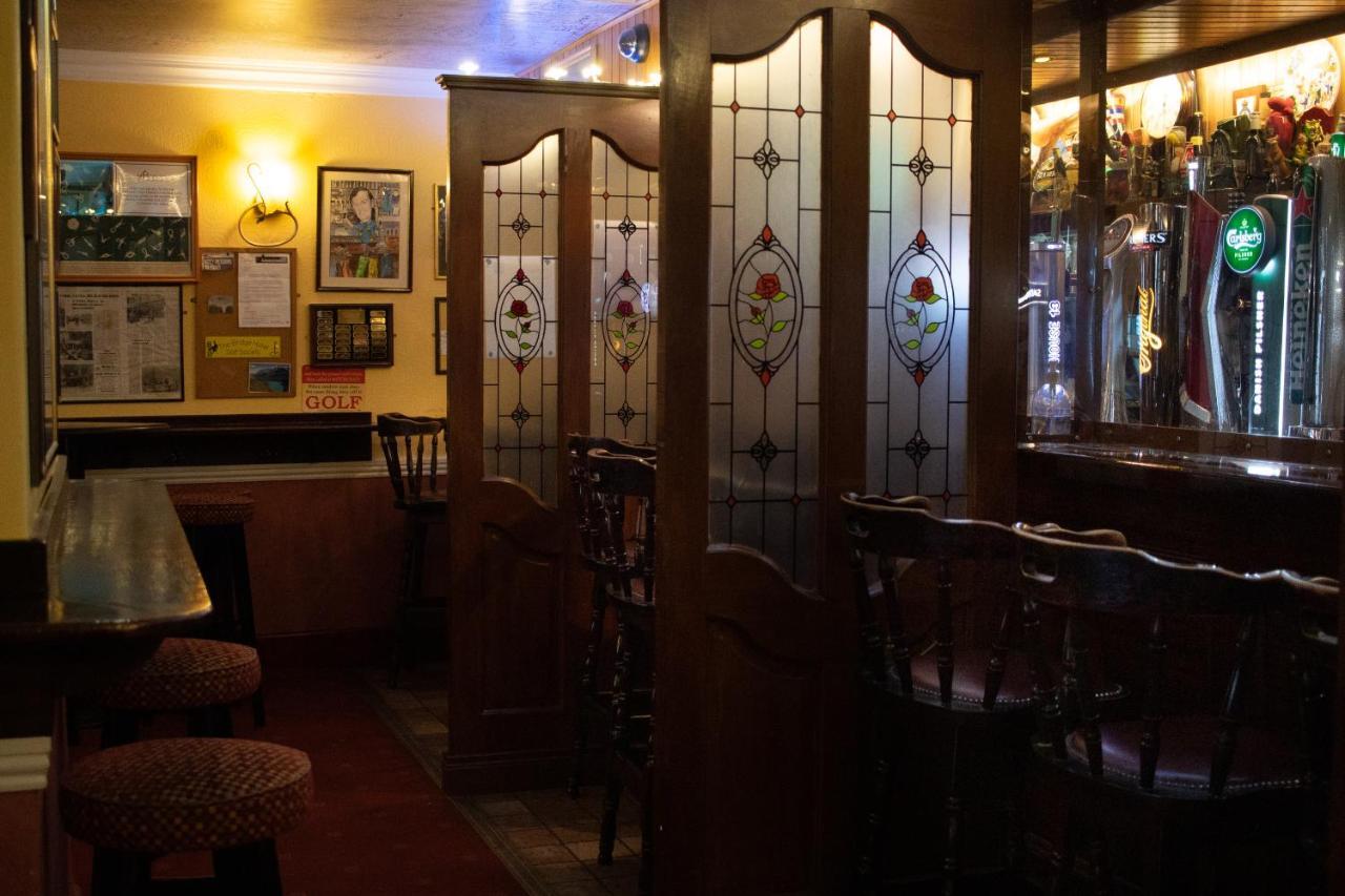 Bridge Hotel Арклоу Екстер'єр фото