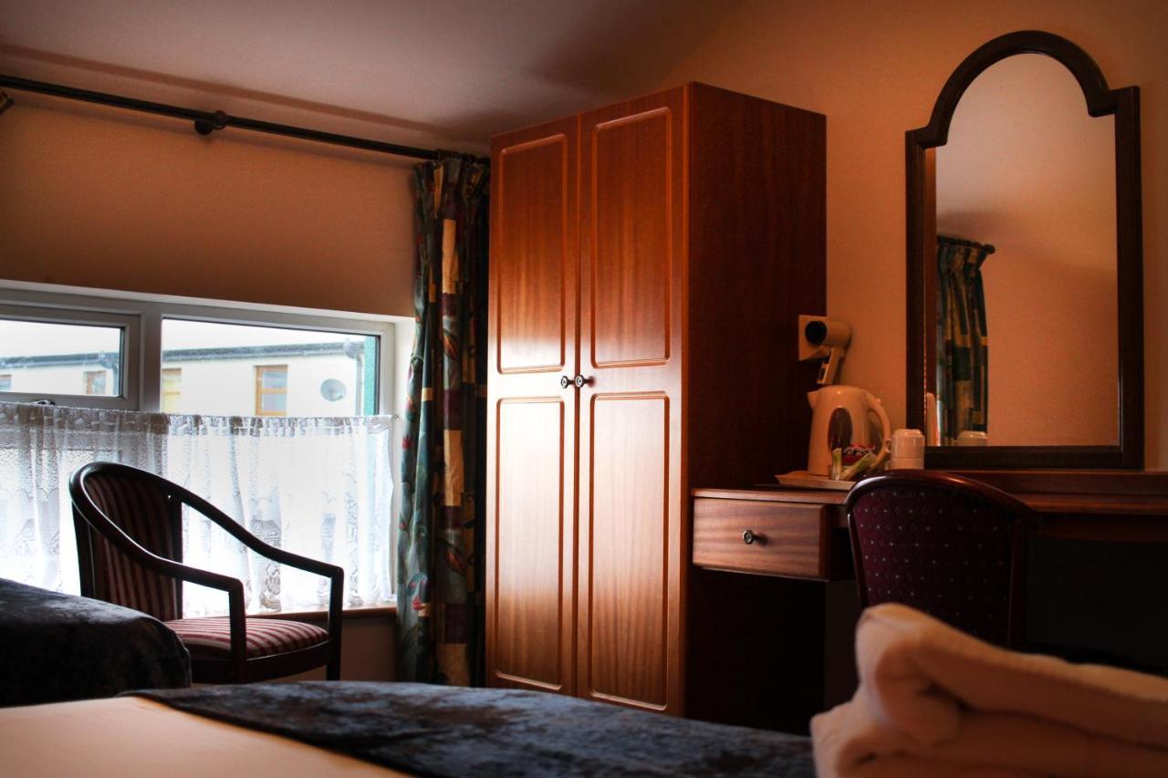 Bridge Hotel Арклоу Екстер'єр фото